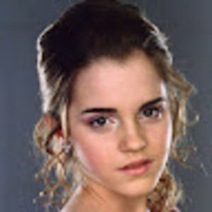 Meet your Posher, Angie